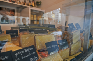 Käse am Markt (2).jpg